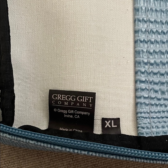 Light Blue Floral bible holder - Picture 3 of 4